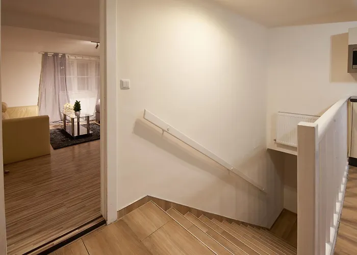 Apartment Historic Redesigned Schoenbrunn Palace W Free Parking And 24h Check-in *